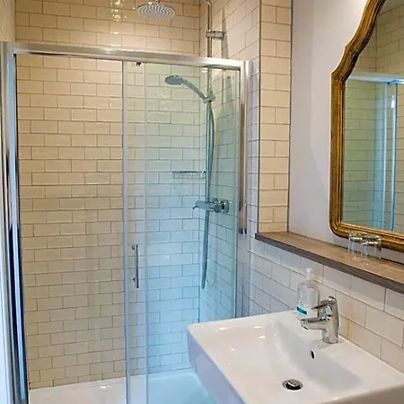 Hotel Gilpin Bridge 4*